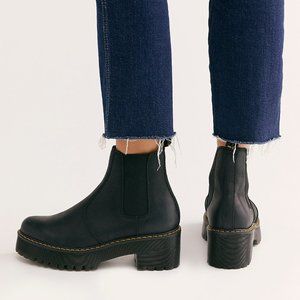 Dr Marten's Rometty Platform Leather Chelsea Boots - Size 9